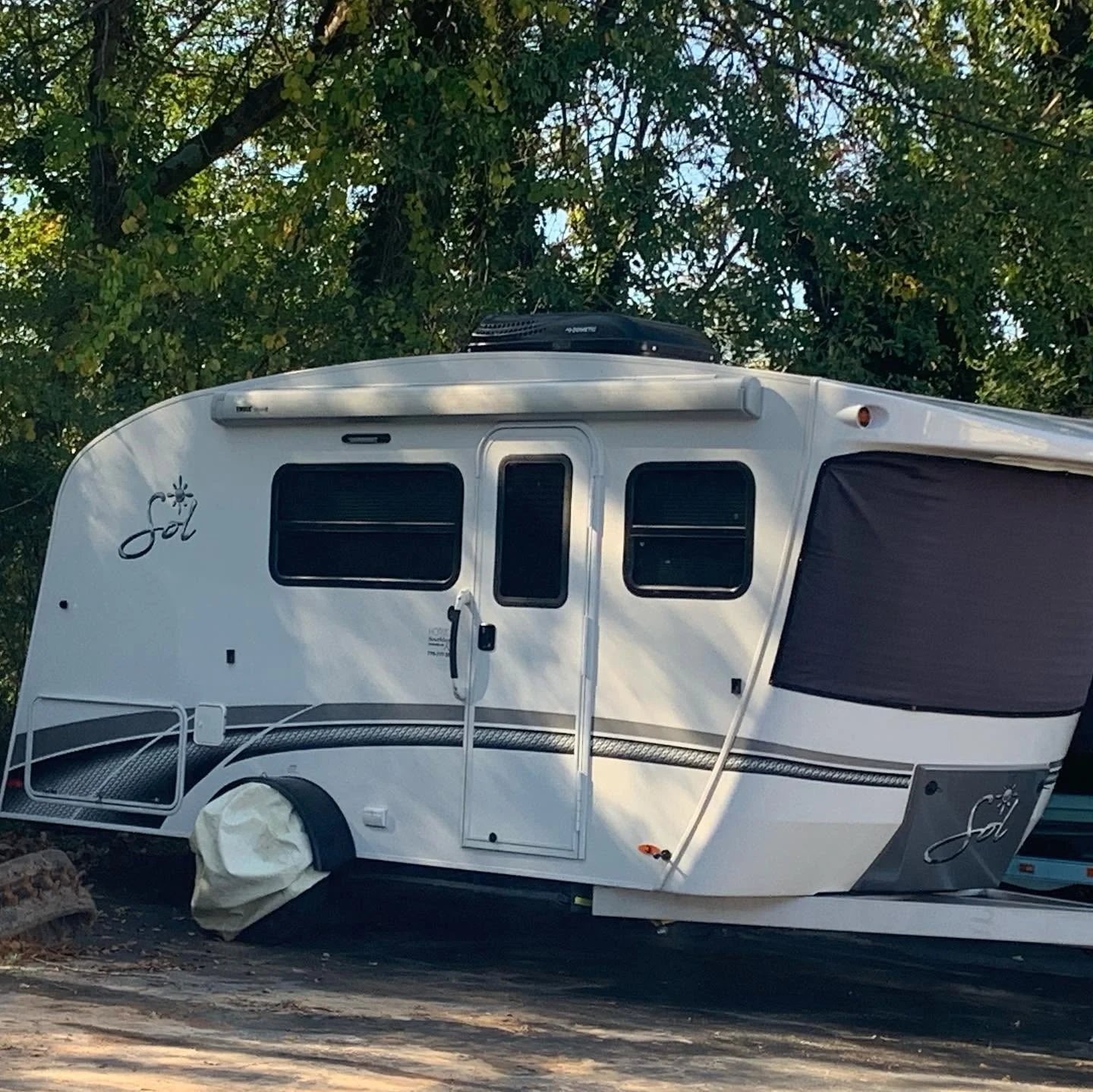 RV exterior detailing in Atlanta showing oxidation removal and surface restoration